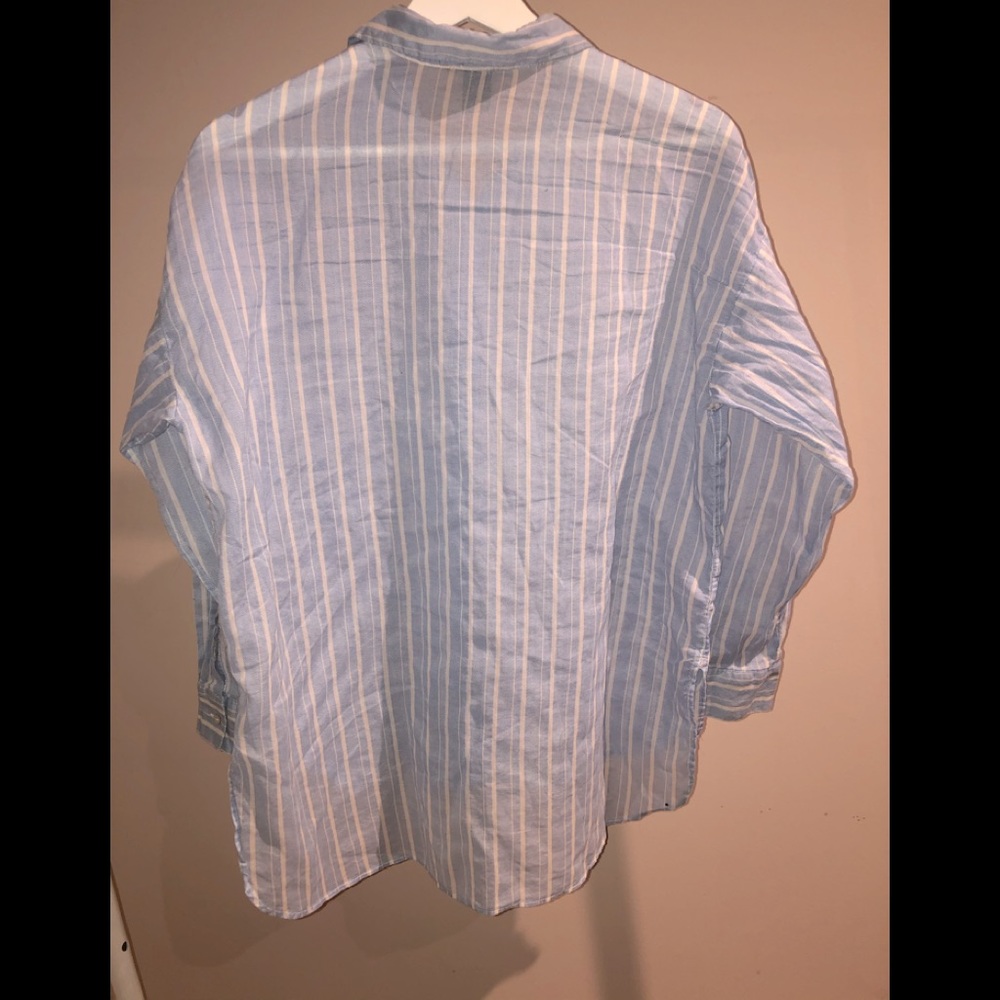 H&M Button Down Shirt - Picture 2 of 5
